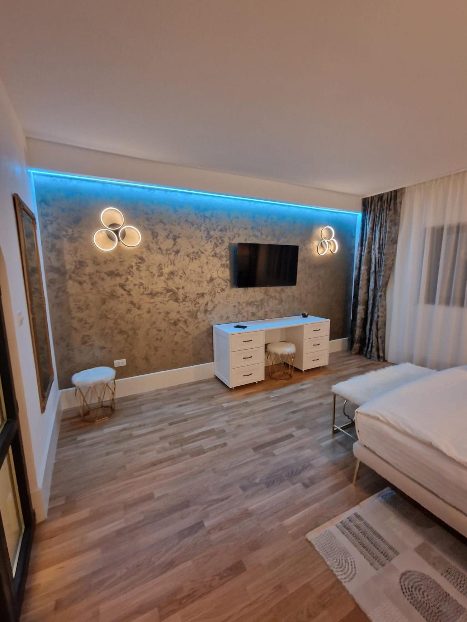Rokebea Luxury Apartment บราชอฟ ภายนอก รูปภาพ