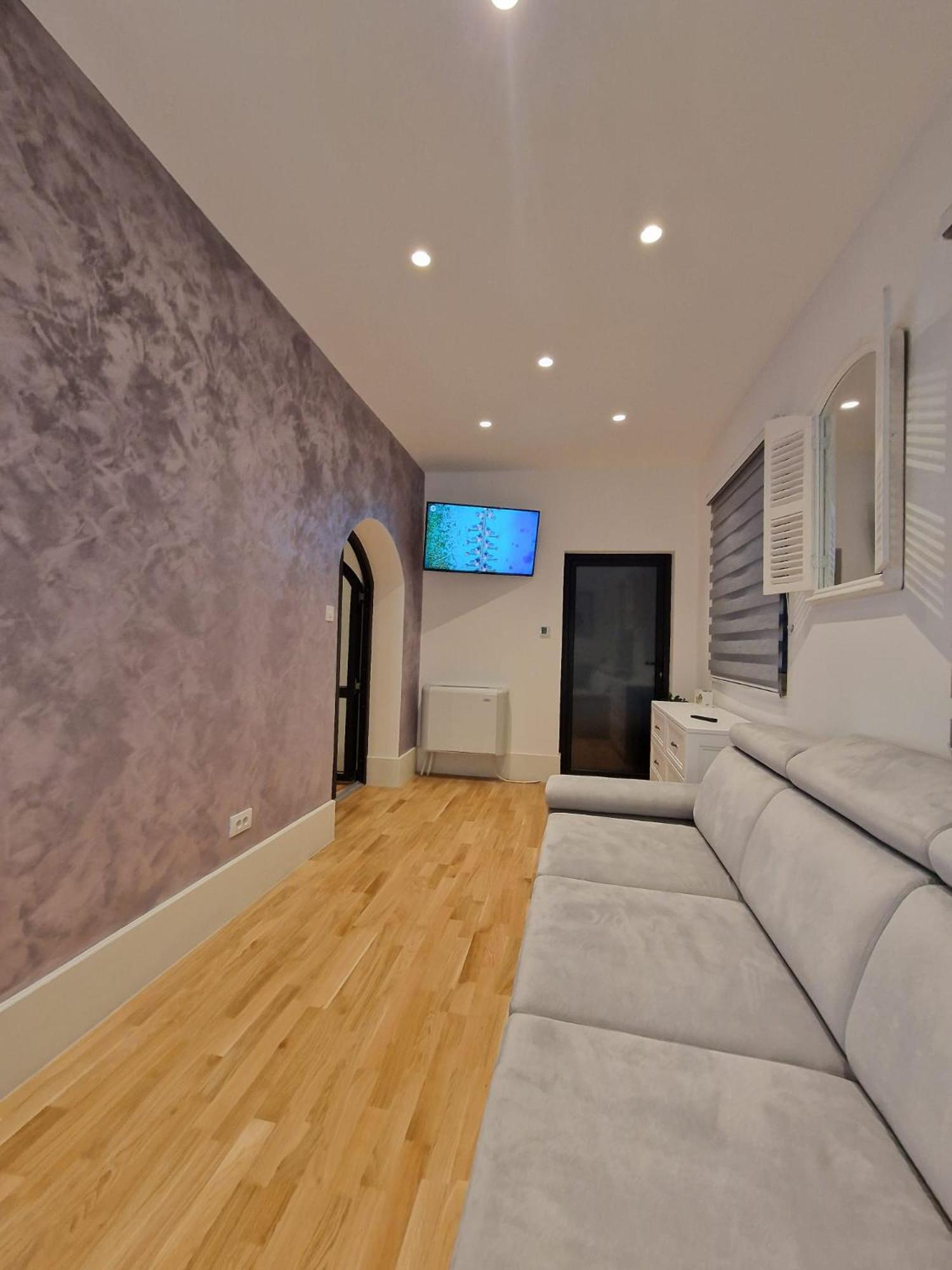 Rokebea Luxury Apartment บราชอฟ ภายนอก รูปภาพ